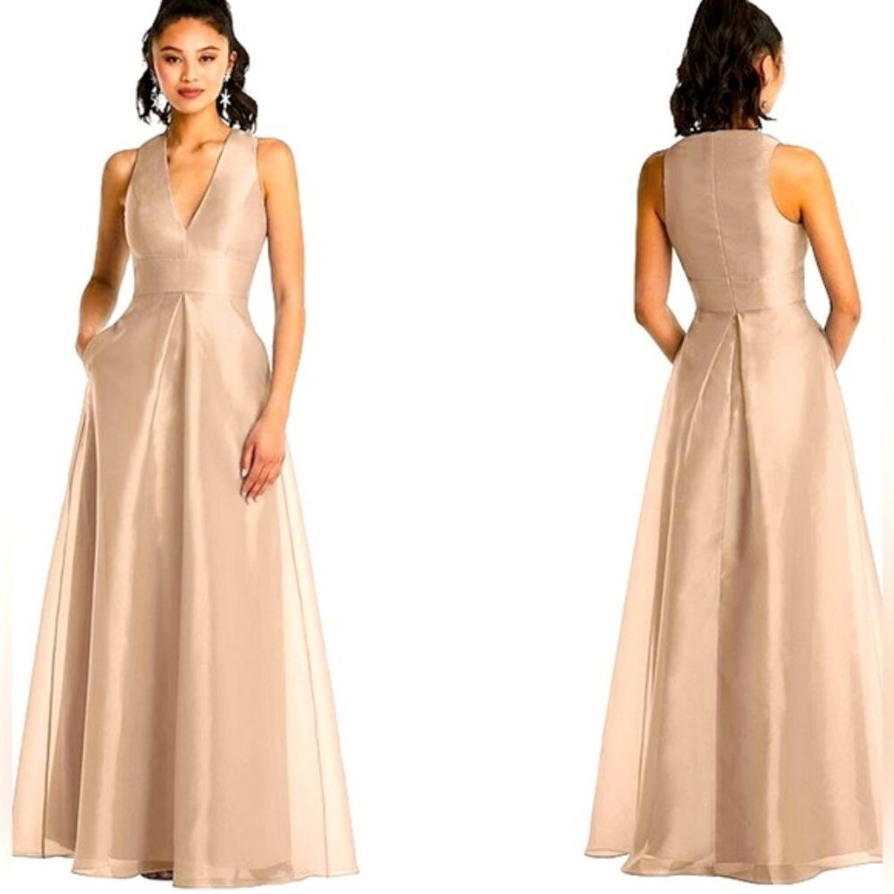 Size 24W: NWT Thread Topaz Taffeta